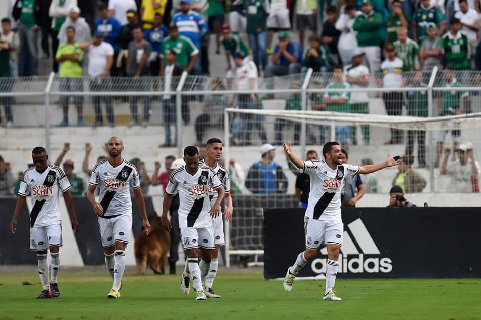 Confira o pós-jogo da derrota do Palmeiras para a Ponte Preta. SIGA!