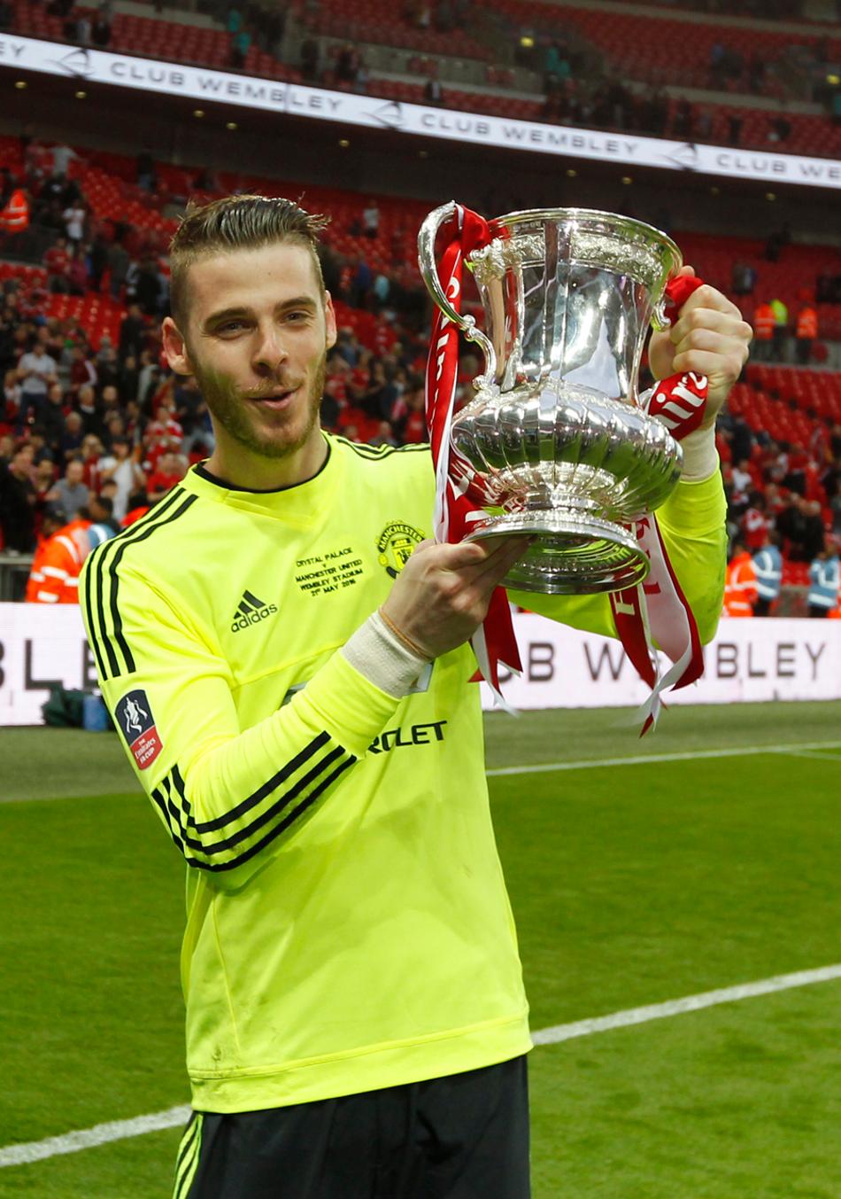 Federação pensa em doar troféu da FA Cup à cidade de Liverpool