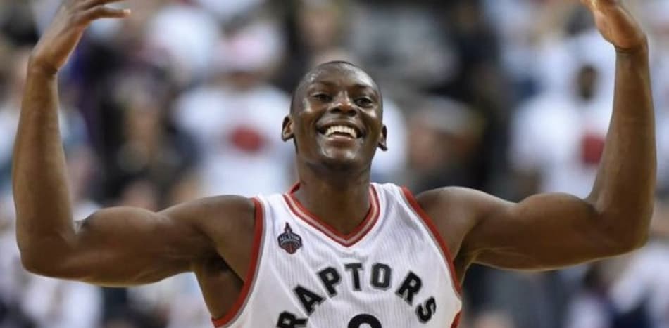 Diante de sua torcida, Raptors encerra invencibilidade do Cavs nos playoffs