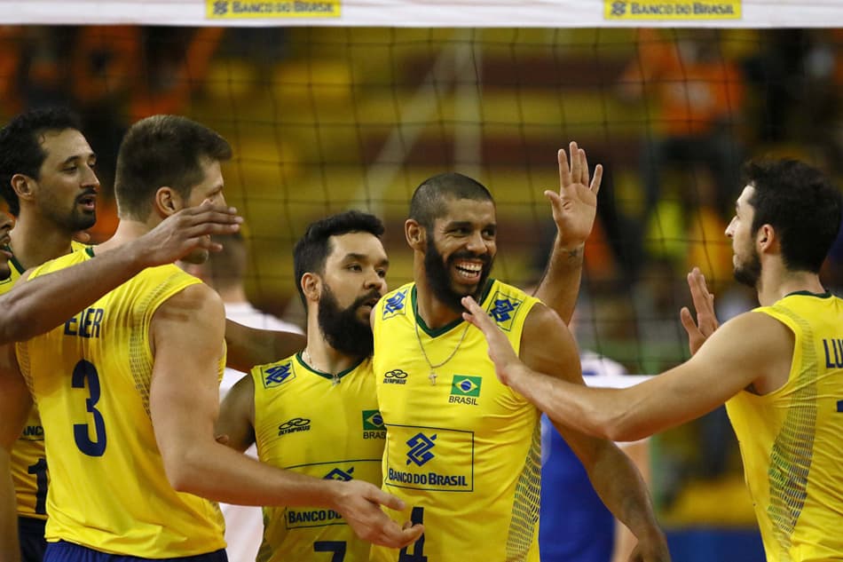 Vôlei masculino do Brasil estreia na temporada 2016 com vitória