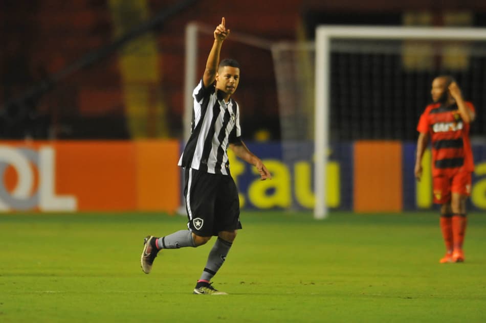 Super-Raio X: Botafogo tem o melhor aproveitamento e o 2º pior ataque entre os clubes da Série A em 2016