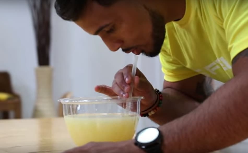 Bizarro: lutador do UFC bate recorde mundial do Guinness. Assista!