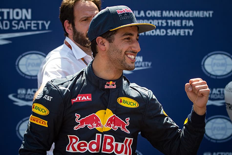 Ricciardo comemora pole e aposta em estratégia diferente