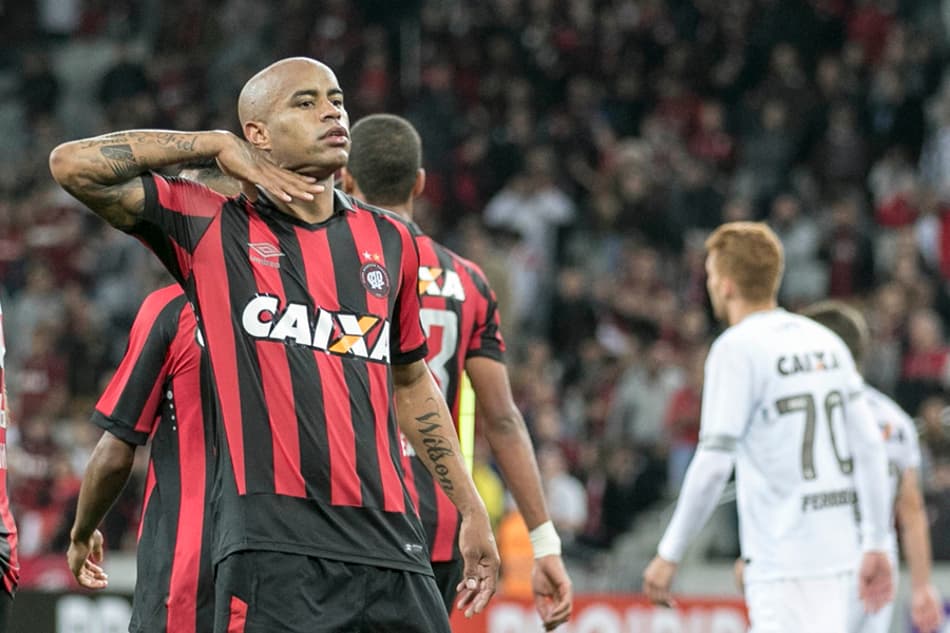 Atlético-PR 2x1 Figueirense