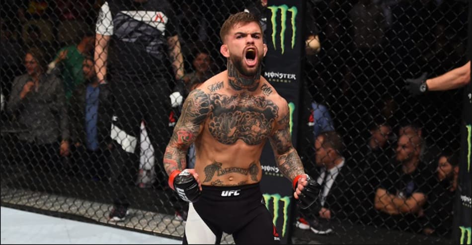 Brasileiros perdem no UFC e Thomas Almeida sofre nocaute arrasador