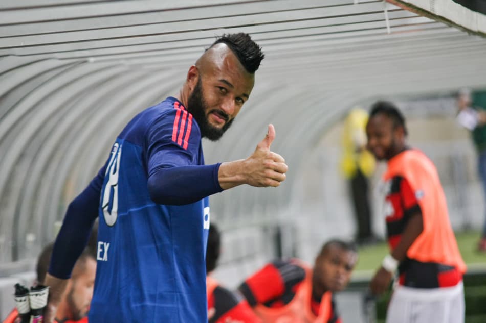 Muralha reencontra o Figueirense e tenta provar que ‘lei do ex’ também vale para goleiros