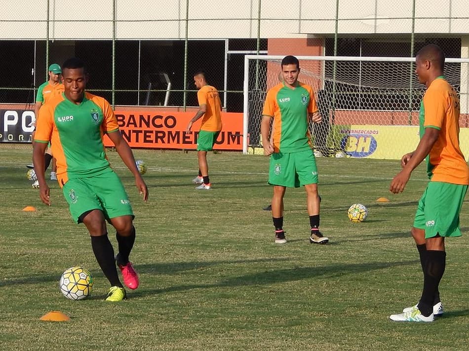 Brasileirão: Em busca da primeira vitória, América-MG recebe a Ponte