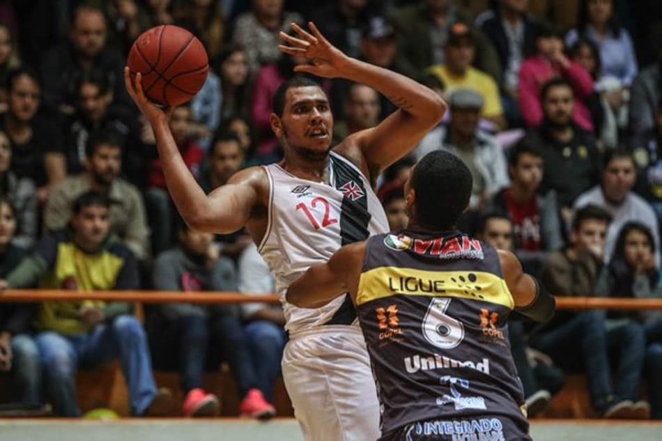 Vasco vai ao jogo 4 da final da Liga Ouro e quer torcida por vaga no NBB