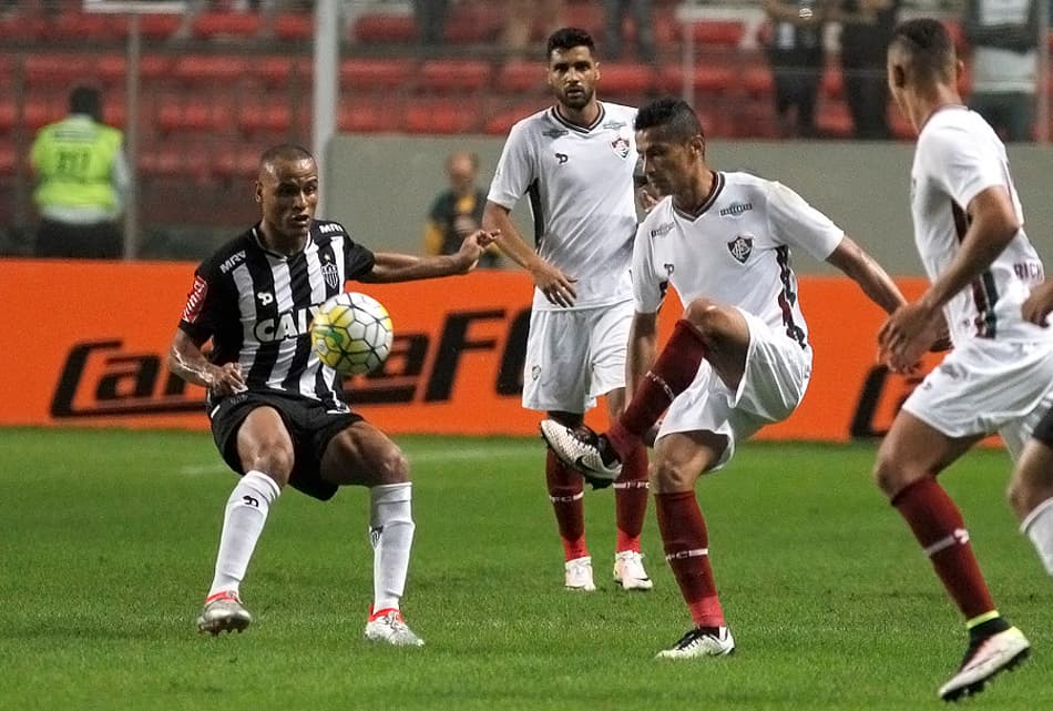 Números da Bola: Estatísticas de Atlético-MG 1×1 Fluminense