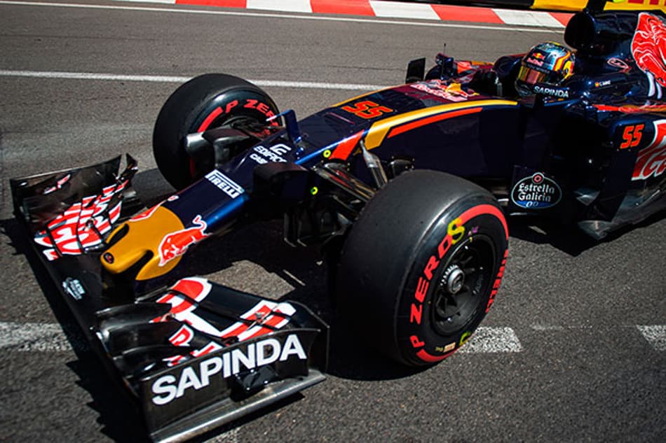 Sainz minimiza boatos sobre contrato com a Ferrari