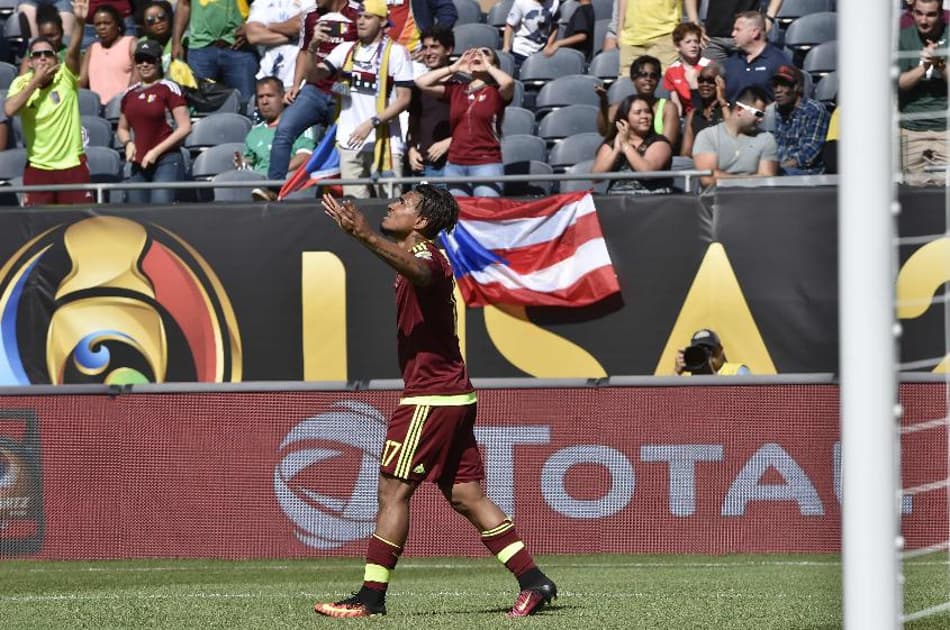 Venezuela derrota a Jamaica, que bate recorde de falta de gols