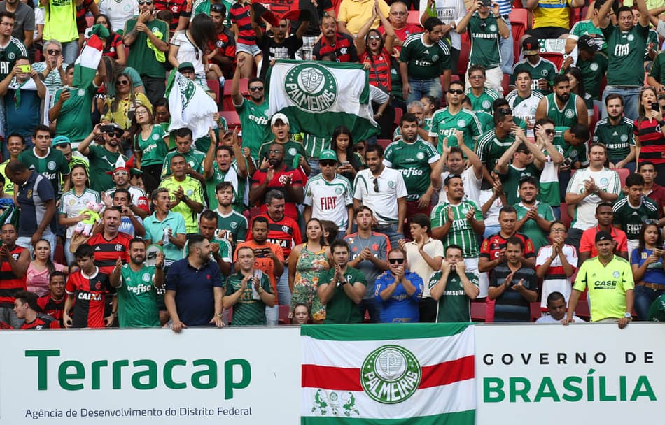 Cuca comemora palmeirenses em Brasília: ‘Demos a vitória a eles’