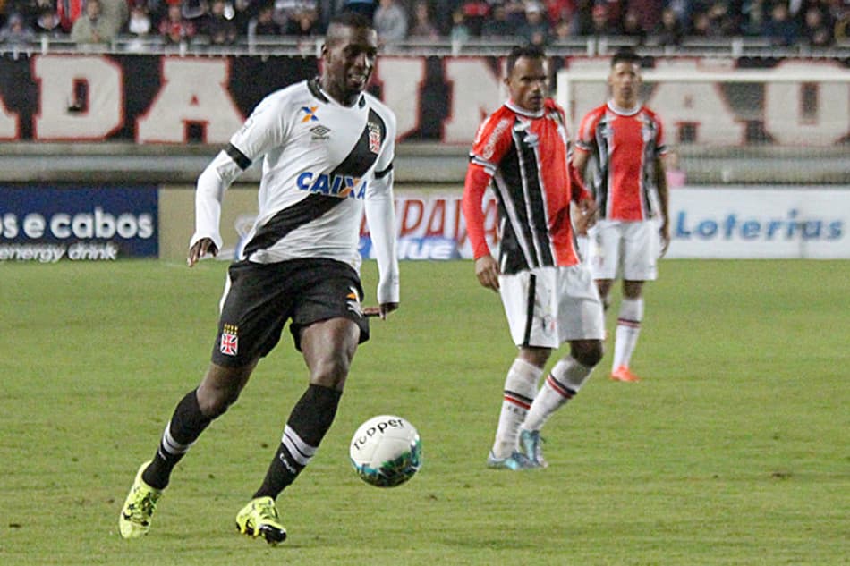 Números da Bola: Estatísticas de Joinville 0x2 Vasco