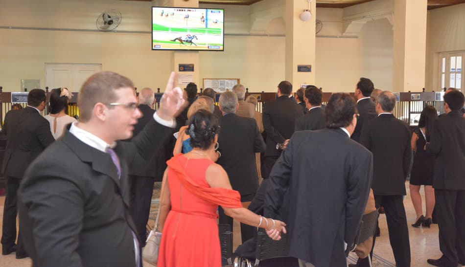 JCB/PMU pagam mais de R$ 135 mil a dois apostadores