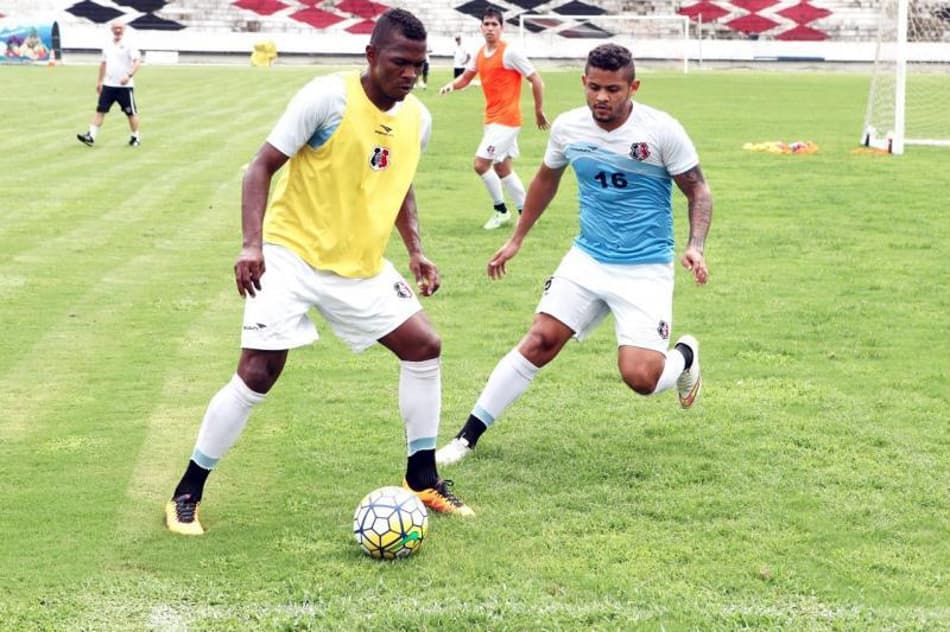 Com Uillian Correia suspenso, Bolaño deverá ganhar chance no Santa Cruz