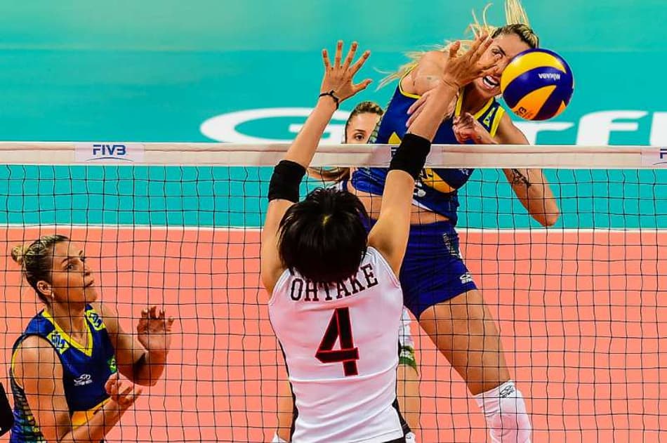 Brasil se adapta a jogo encurtado, mas Thaisa reclama: ‘Acho péssimo’