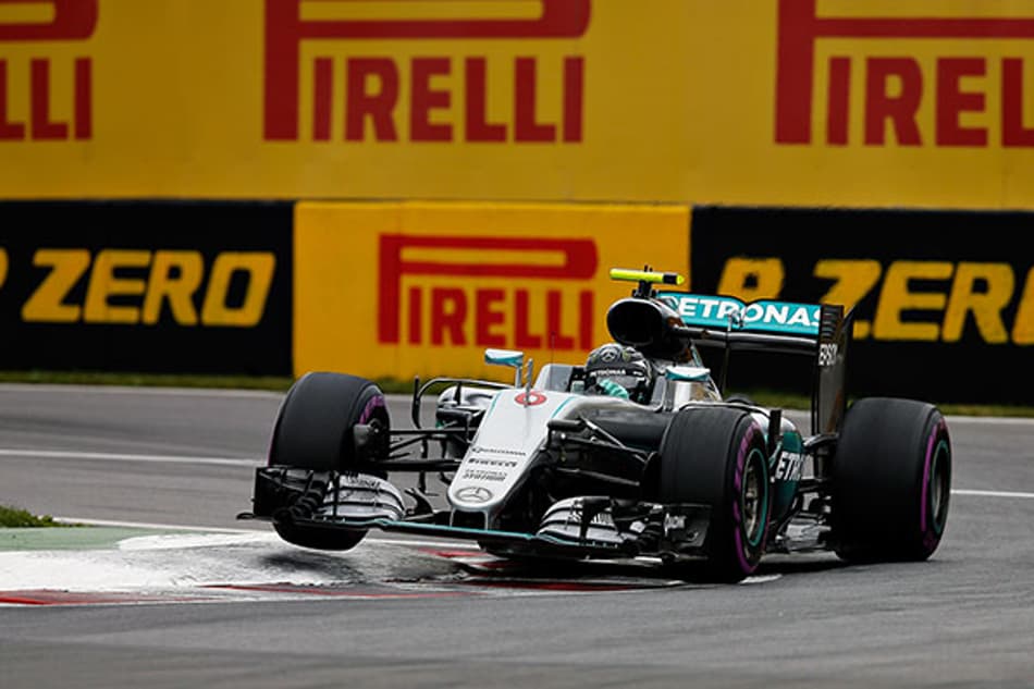 Rosberg minimiza seu erro na tentativa final do Q3