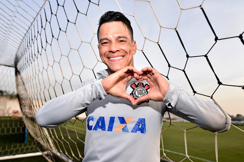 ‘Resgatado’ pela mulher, Giovanni Augusto quase foi para o Palmeiras
