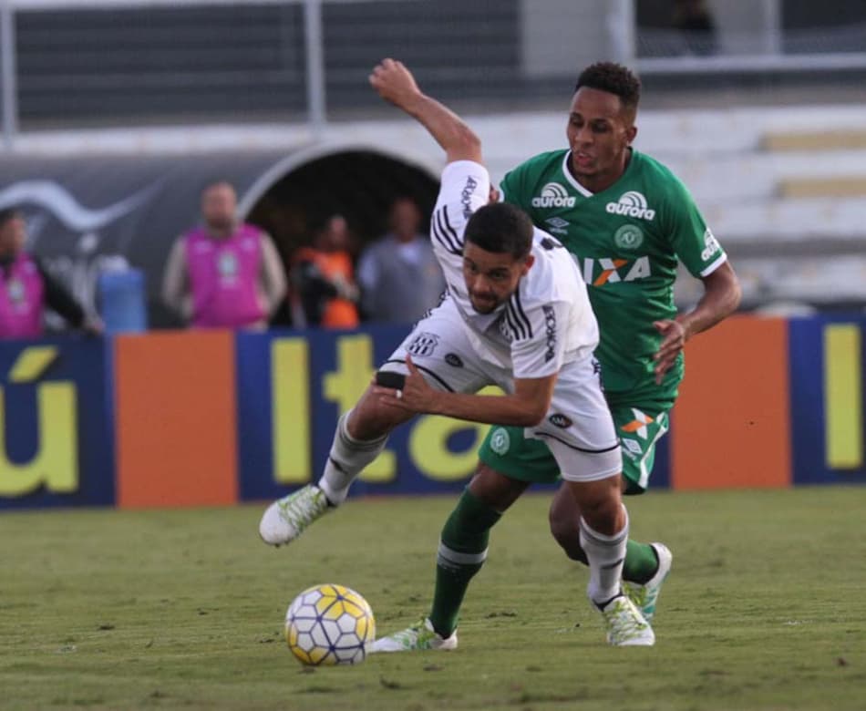 Adversários no Brasileirão, Ponte e Chape ‘incomodam’ gigantes com profissionalismo e contas em dia
