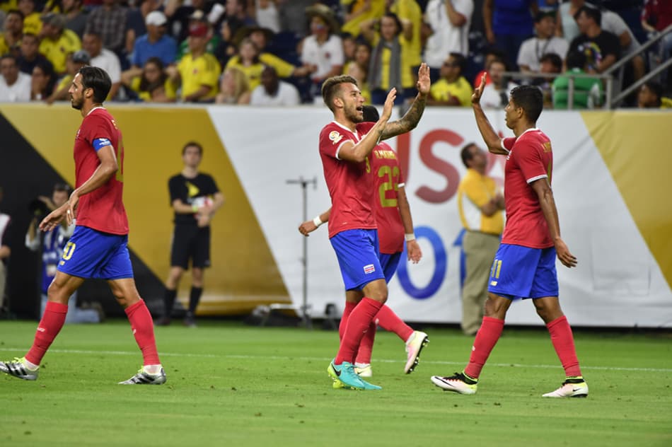 Com reservas, Colômbia perde para Costa Rica e pode cruzar com Brasil