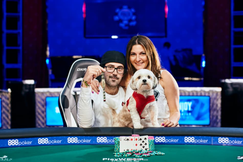 Jason Mercier cumpre aposta e ganha mais um bracelete do WSOP