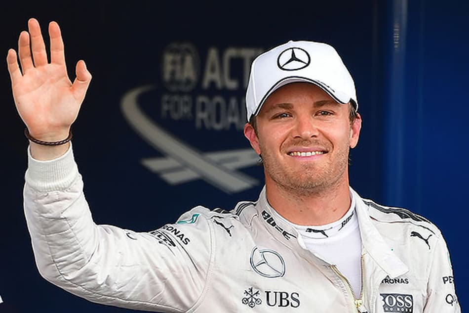 Rosberg conquista a pole após batida de Hamilton no GP da Europa; Massa é quinto