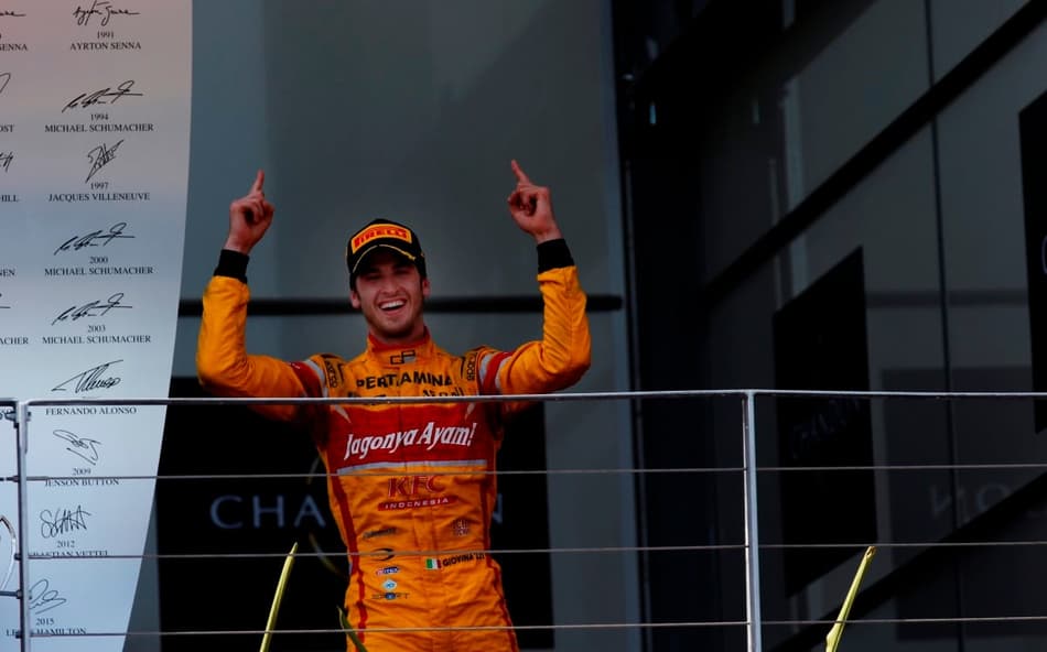 Antonio Giovinazzi garante vitória dupla na GP2 em Baku