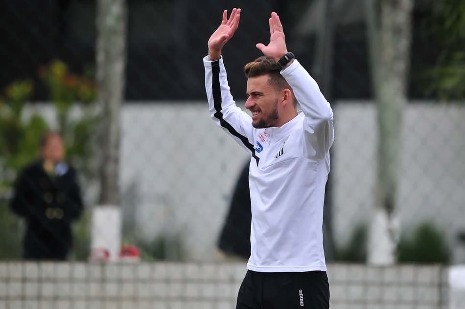 Lucas Lima está recuperando a forma física após lesão