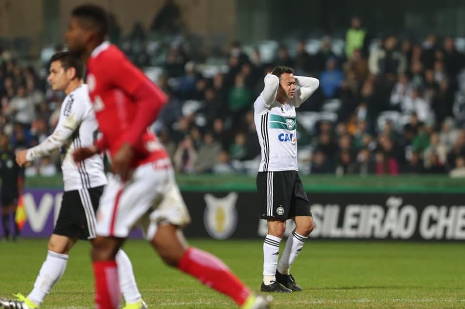 ATUAÇÕES: Ruy e Vitinho se destacam em Curitiba