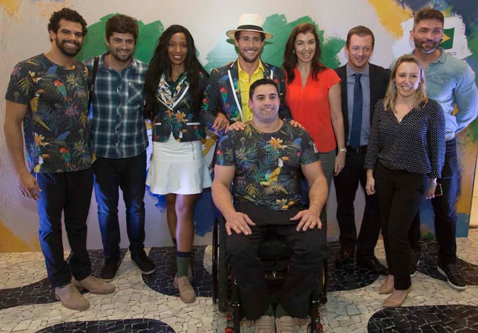 FOTOS – Veja os uniformes que o Brasil vestirá nas cerimônias dos Jogos Paralímpicos Rio-2016