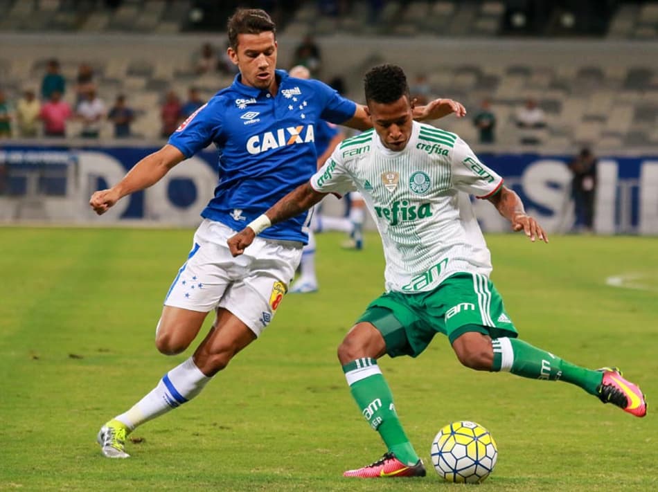 Super-Raio X: Palmeiras x Cruzeiro: Melhor visitante do Brasileirão contra o melhor visitante da temporada