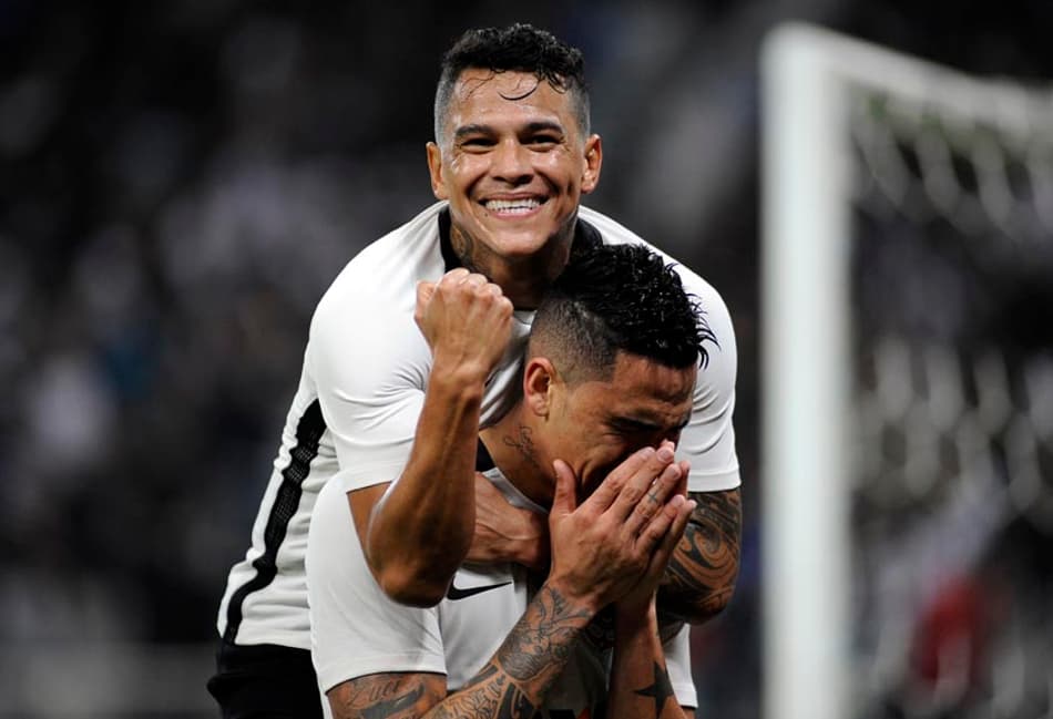 Com retrospecto favorável, Corinthians aparece como favorito contra o Santa Cruz