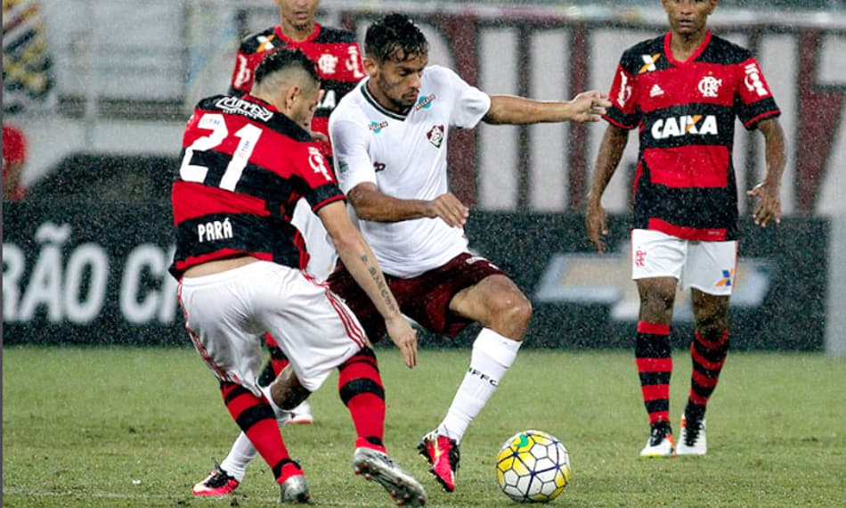 Scarpa diz que o Fluminense mereceu a vitória: ‘Clássico é decidido nos detalhes’