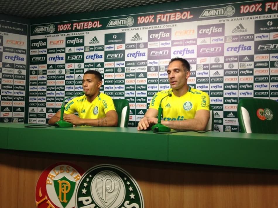 AO VIVO! Convocados, Gabriel Jesus e Prass conversam com a imprensa