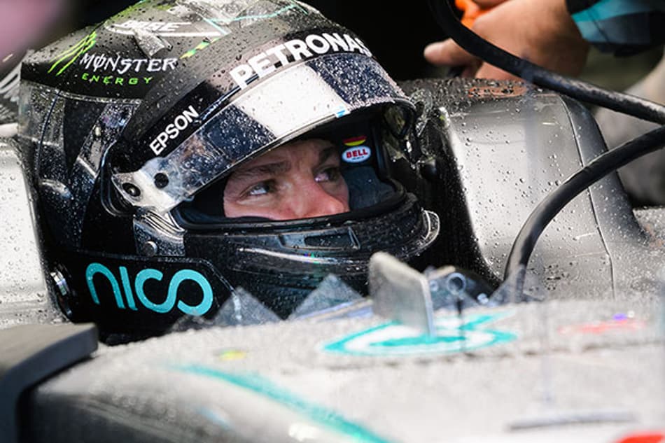 Tempo da pole de 2015 já foi batido no primeiro treino livre