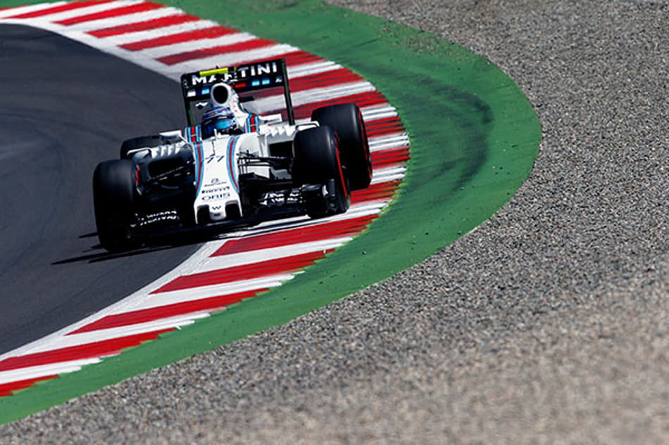 Bottas: "Acho que foi uma boa ideia sair na chuva para verificar o equilíbrio"