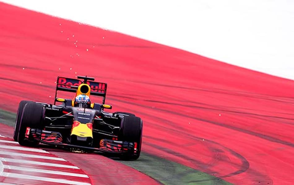 Ricciardo: "Eu gostaria de ter entrado na pista um pouco mais cedo"