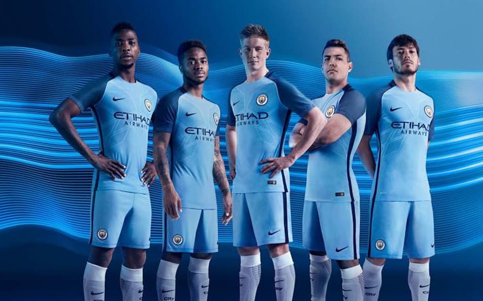 É oficial! Manchester City divulga seu uniforme para temporada