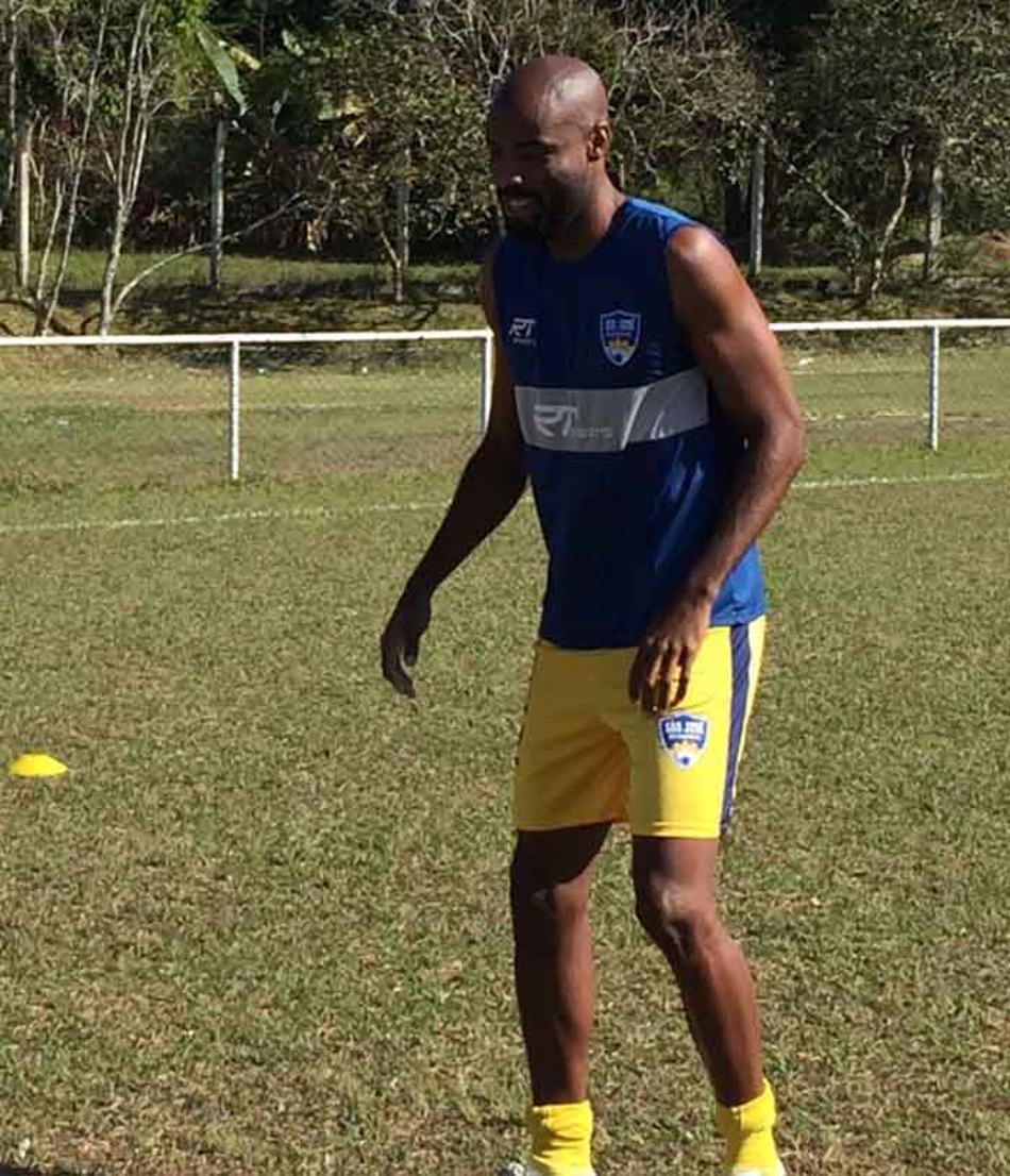 Copa Paulista: Zagueiro enfrenta o Santos B após um ano sem atuar