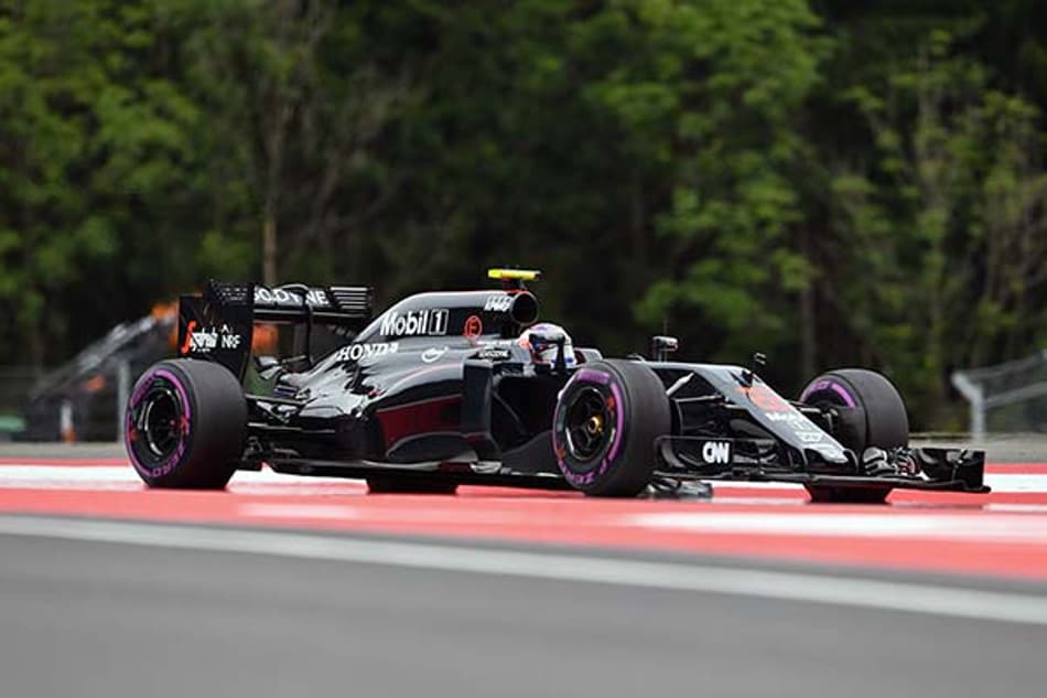 Jenson Button sai da Áustria com um sexto lugar