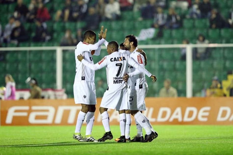 Jogadores do Atlético-MG valorizam ponto conquistado fora de casa