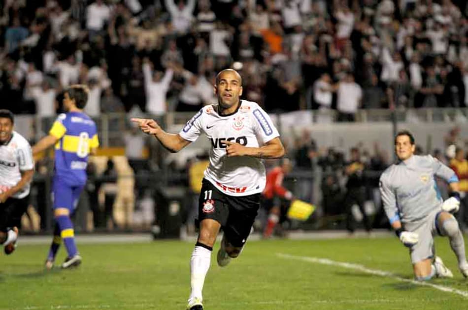 4 de julho de 2012 - Corinthians 2 x 0 Boca Juniors