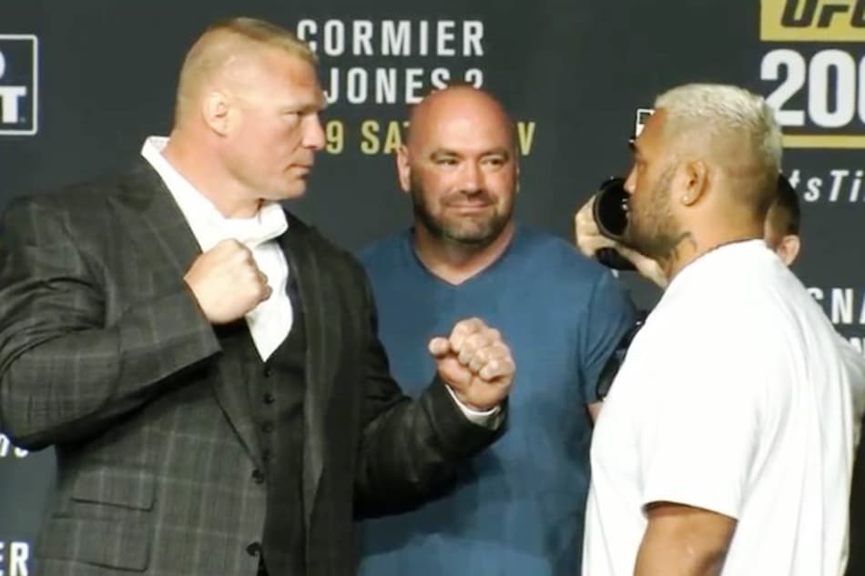 Brock Lesnar diz não temer Hunt e não descarta fazer mais lutas no UFC