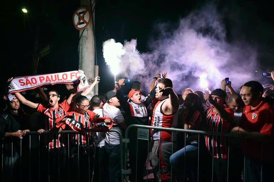 Calma, Maestro! No Morumbi, Leco adota cautela ao falar sobre Ganso