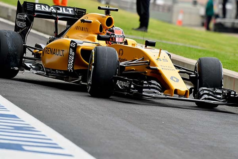 Esteban Ocon disputa vaga na Renault para 2017