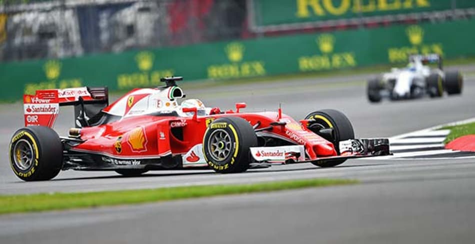 Punido por conta da manobra com Massa, Vettel esbraveja: "não tive a intenção