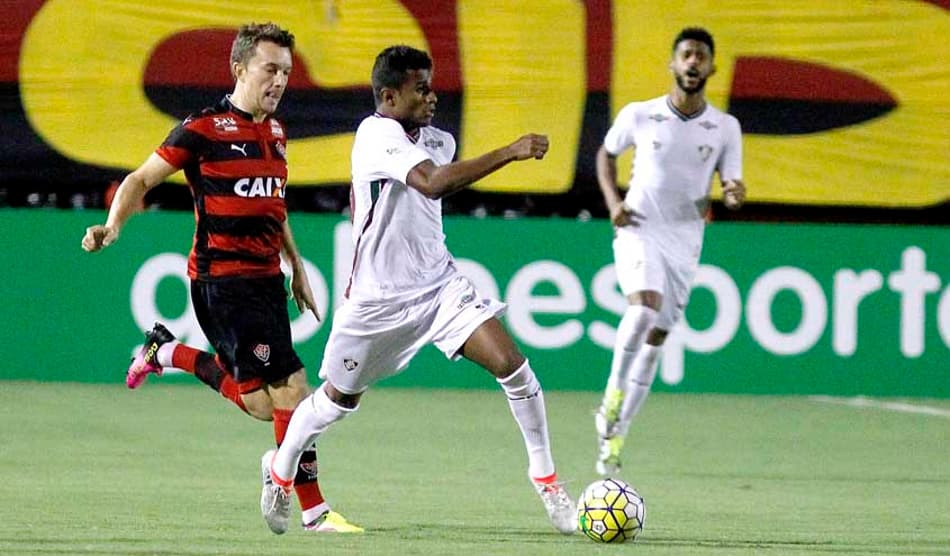 AGORA! Fluminense visita o Vitória e busca recuperação no Brasileiro