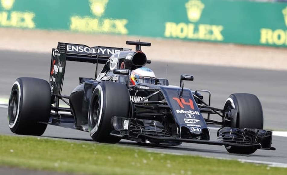 McLaren quer renovar contrato de Fernando Alonso
