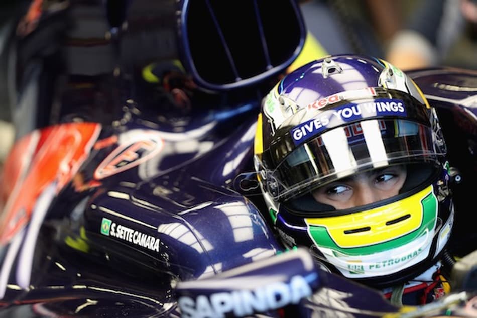 Sette Câmara faz primeiro teste na F-1 pela Toro Rosso