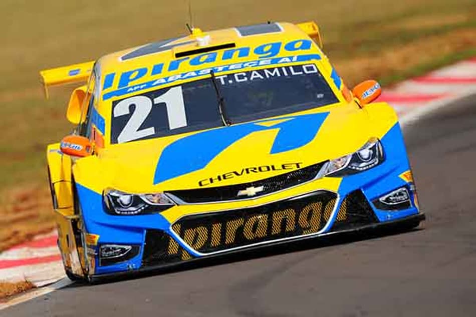 Thiago Camilo inicia os trabalhos em Cascavel na frente